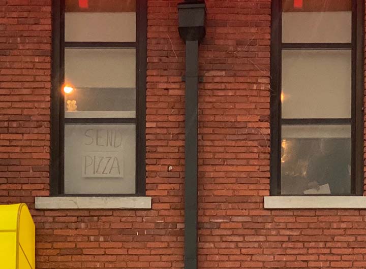 send pizza on windows